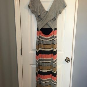 Short sleeve maxi dress